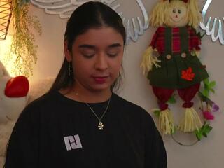 Isa Nixon webcam model stream image