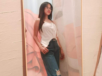 KallyContez webcam model stream image