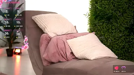 FreyaHeart webcam model stream image