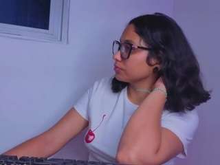 littlejulieta webcam camsoda model stream image