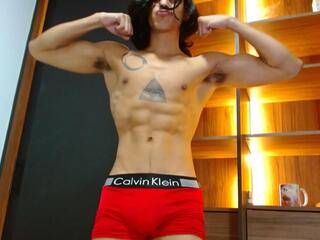 Noah Kooper webcam model stream image