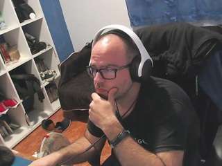 ravingr4d4 webcam model stream image