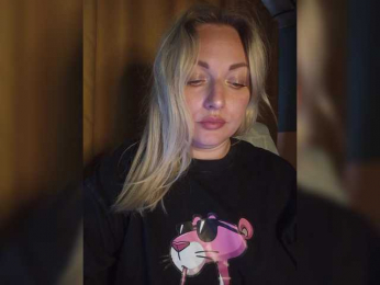 Tanysha-1 webcam model stream image