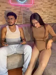 Noa_N_Luxy webcam model stream image