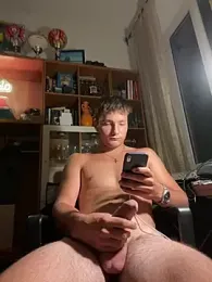 ermanzo12 webcam model stream image