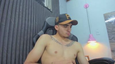 James_06 webcam model stream image