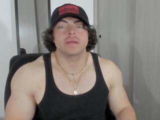 Scott Milleer webcam model stream image