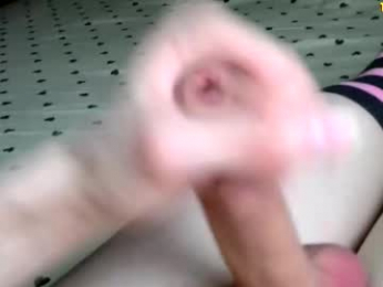 kisskissnya webcam model stream image