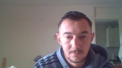 robert9995 webcam model stream image