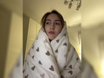 -Lana-Chester- webcam model stream image