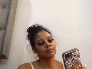 pinksugar webcam model stream image