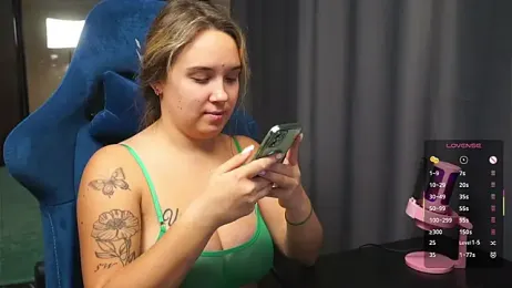 Sandra_SW_ webcam model stream image