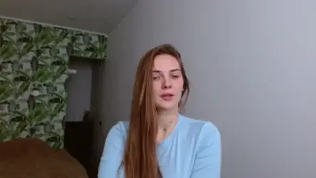 Olivia_shine webcam stripchat model stream image