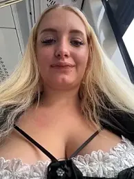 Milkyy_wway webcam model stream image