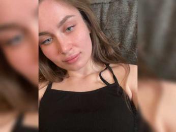 Fyflia webcam model stream image