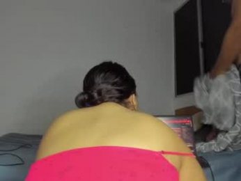 aaron_and_ann webcam model stream image