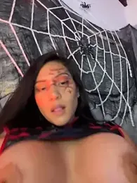 liahouses webcam model stream image