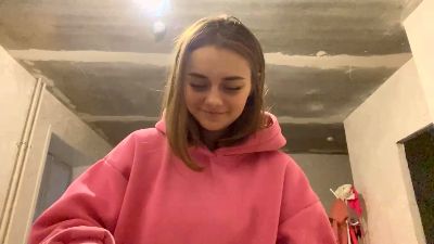 XeniaResner webcam model stream image