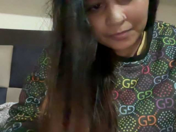 Mahimagic-doll webcam model stream image