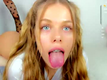 tiny__alice webcam model stream image