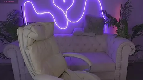 BellaSpark_ webcam model stream image