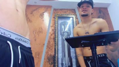 Handsome_boys_ webcam model stream image