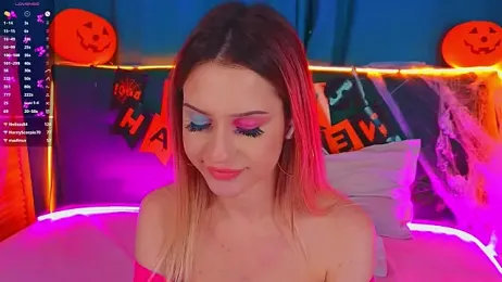 AlinaWalters webcam model stream image