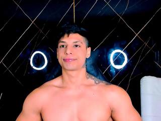Owen Wolfe webcam flirt4free model stream image