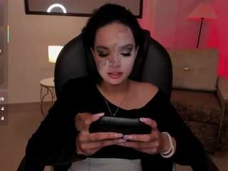 ayshel-cooper webcam camsoda model stream image