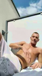 PeterPan1983 webcam model stream image