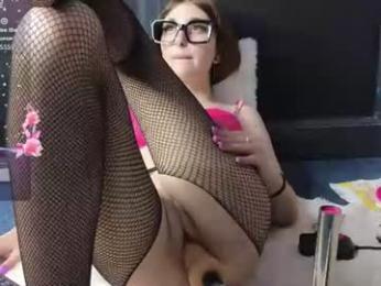 adelineriley webcam model stream image