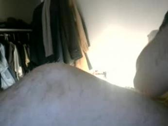 mal61481 webcam model stream image