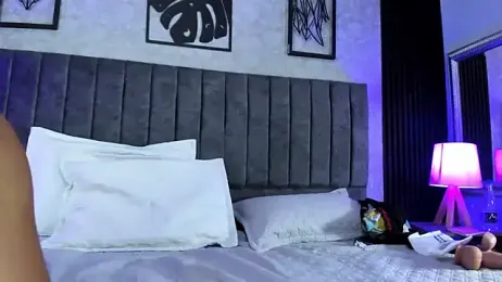 bliinkii_and_luka_ webcam model stream image