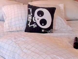 Isa Raven webcam model stream image