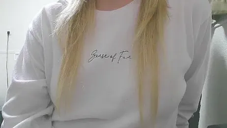 Remi_official webcam stripchat model stream image