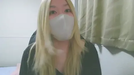 Remi_official webcam model stream image