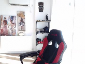 0_kingsley webcam model stream image