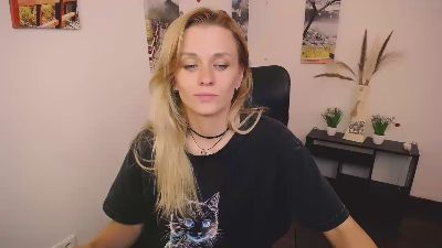 PeppyMia webcam model stream image