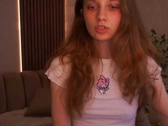 CuteeFoxy webcam model stream image