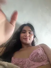 AngelHille webcam model stream image