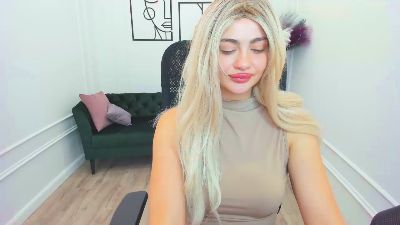 LeslieMineg webcam model stream image