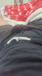 macho372 webcam model stream image