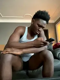 Festivitiesking1 webcam model stream image