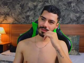 Cameron Pierce webcam model stream image