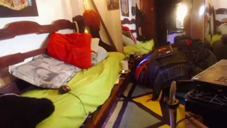 laye19 webcam model stream image