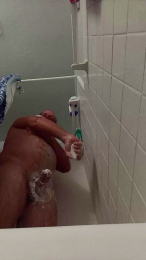 NiNail webcam model stream image