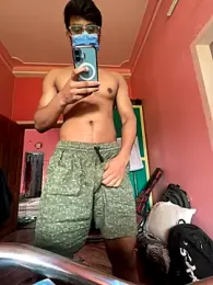 Mr_Cajonny0 webcam model stream image