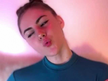 claireheart webcam bongacams model stream image