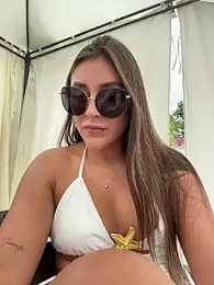 Rose-euphoria webcam model stream image