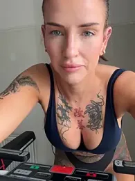 Nikki__Foxx webcam model stream image